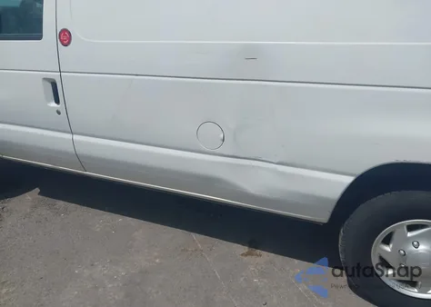 2010 Ford E-250 Commercial/Recreational z USA, uszkodzony, nr VIN 1FTNE2ELXADA74591